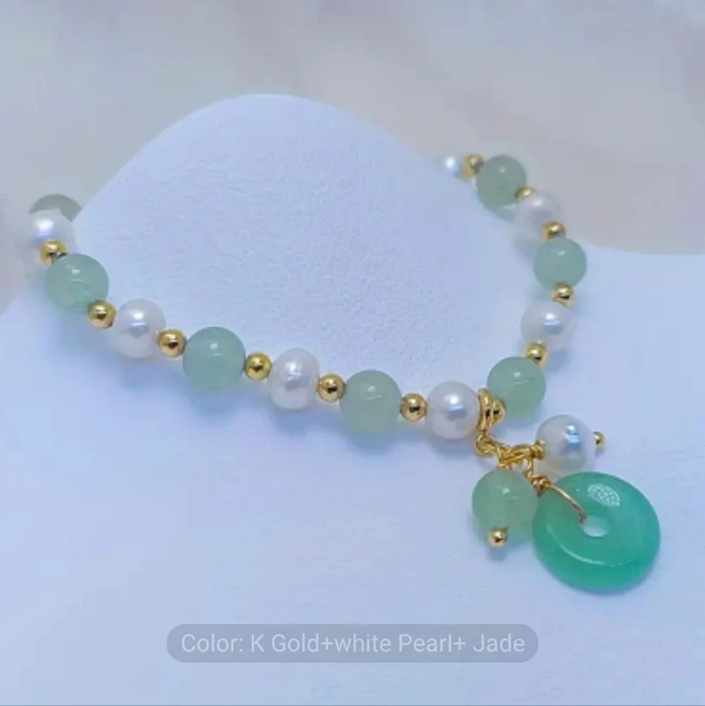 💚💚HOST PICK💚💚 STUNNING!! Jade and Freshwater Pearl Bracelet with GOLD Beadin - Picture 6 of 16